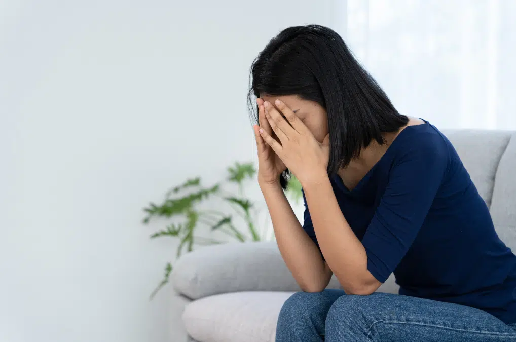 Hormonal Imbalance in Women: Symptoms and Solutions